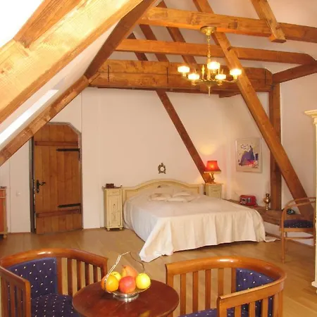 Casa Rozelor 4* Braşov