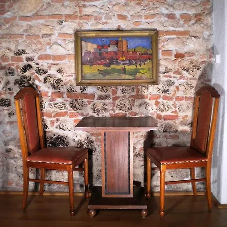 Casa Rozelor 4*